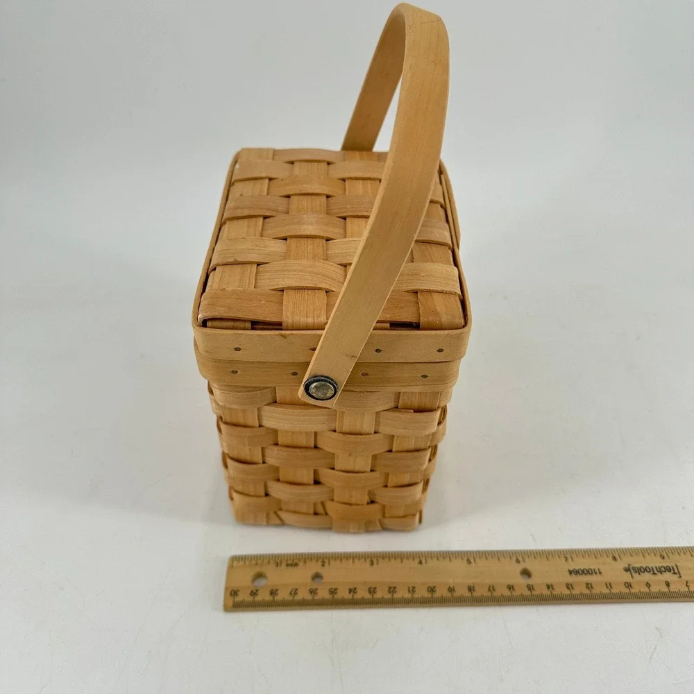 Small Woven Wood Basket with Hinged Lid and Handle Natural Brown Farmhouse Decor